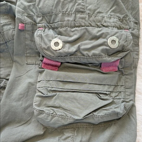 Y2K Stylish GLO Utility Candy Raver Cargo Capri Pants - Picture 11 of 14